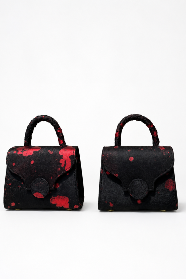 Meridian - Black-Red Fur